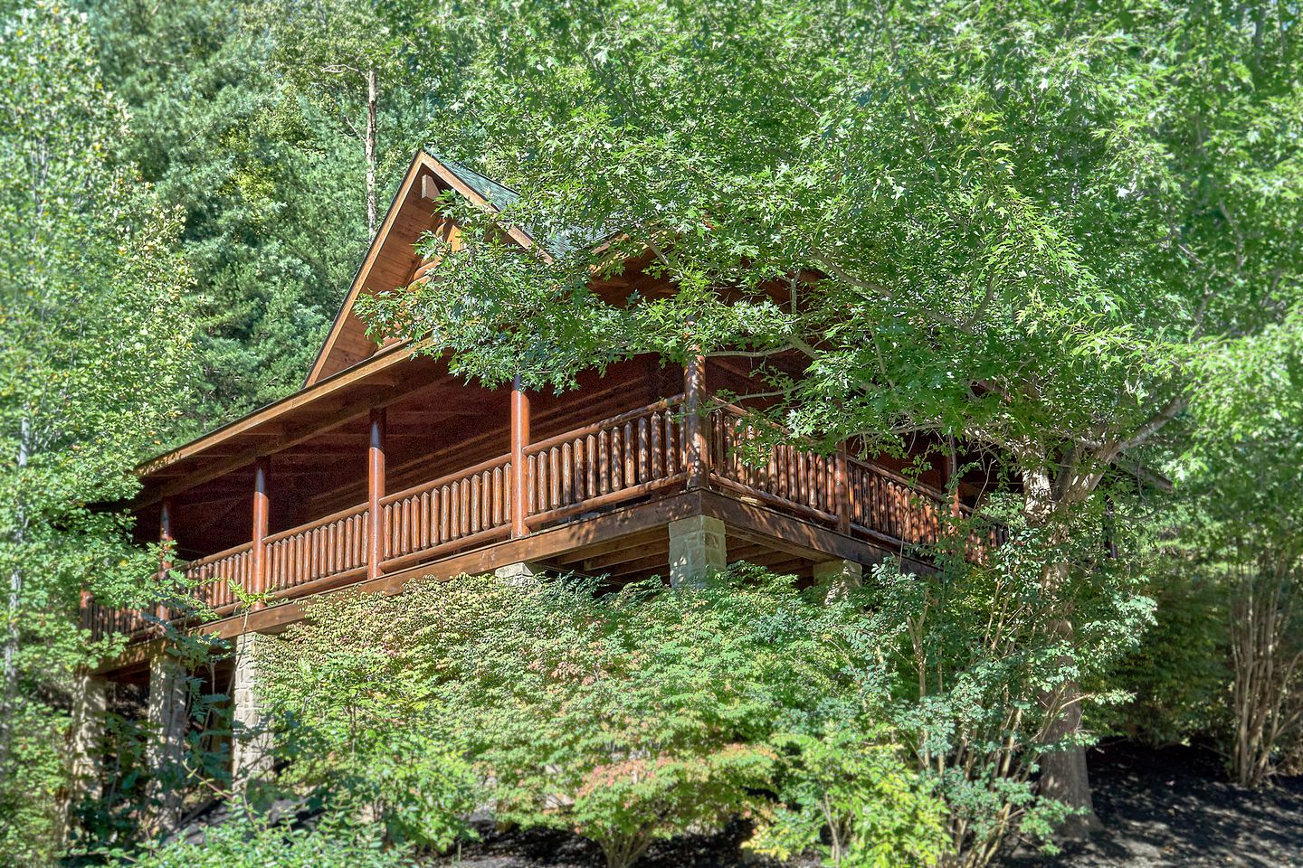 Charming Cabin Escape near Great Smoky Mountain National Park, Tennessee