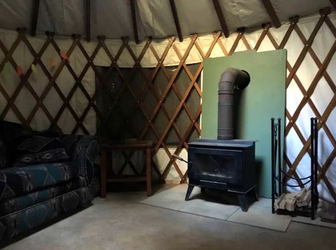 Yurts (Denver, Colorado, United States)