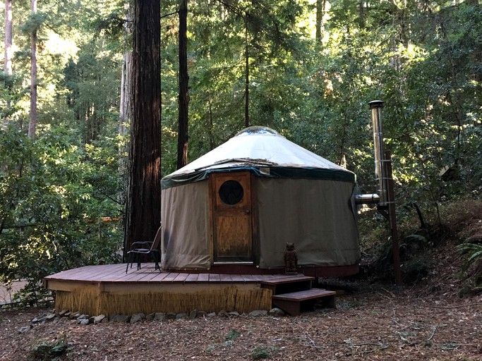 Yurts (Denver, Colorado, United States)