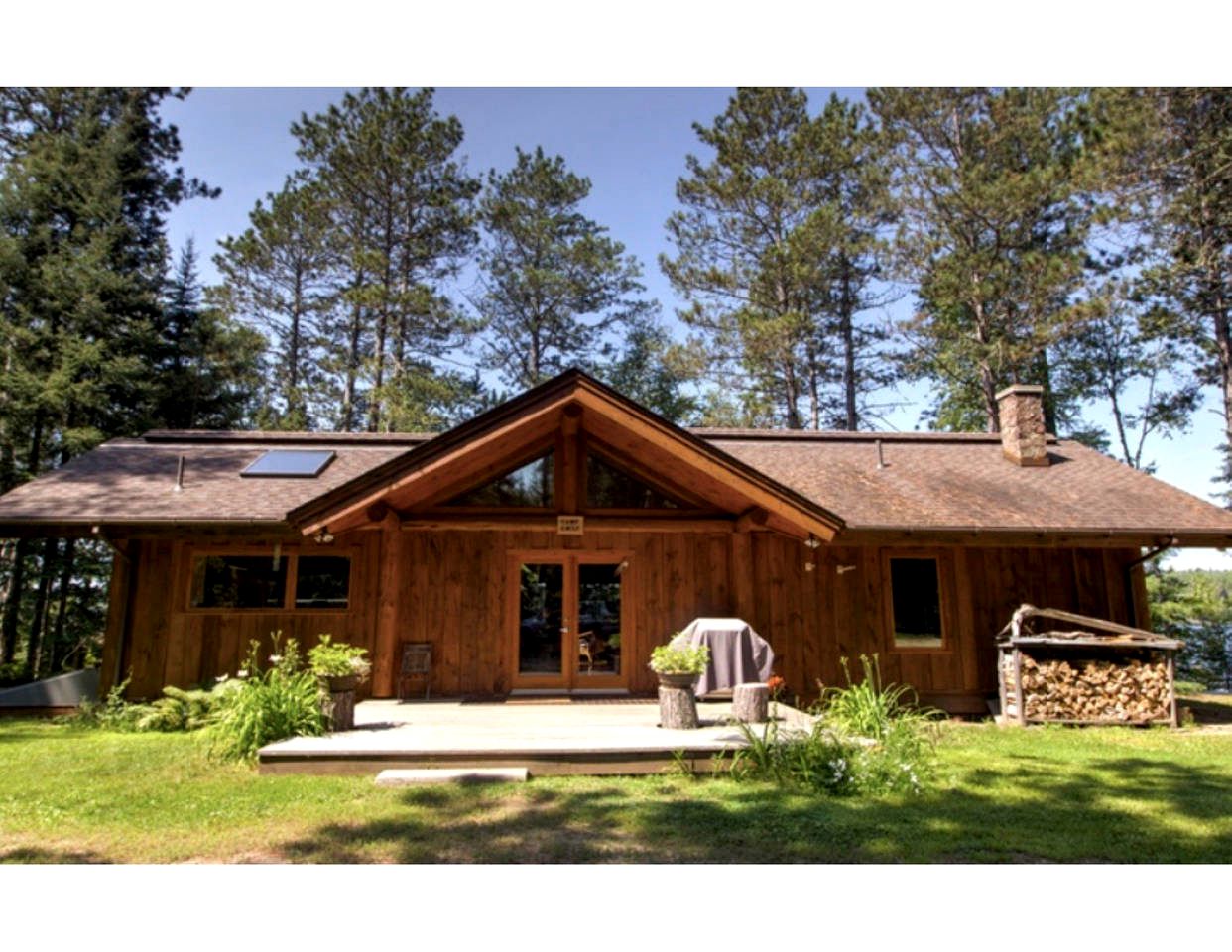 Book Ely Accommodation | Cabin Rentals MN