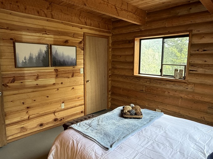 Cabins (United States of America, Swan Valley, Idaho)