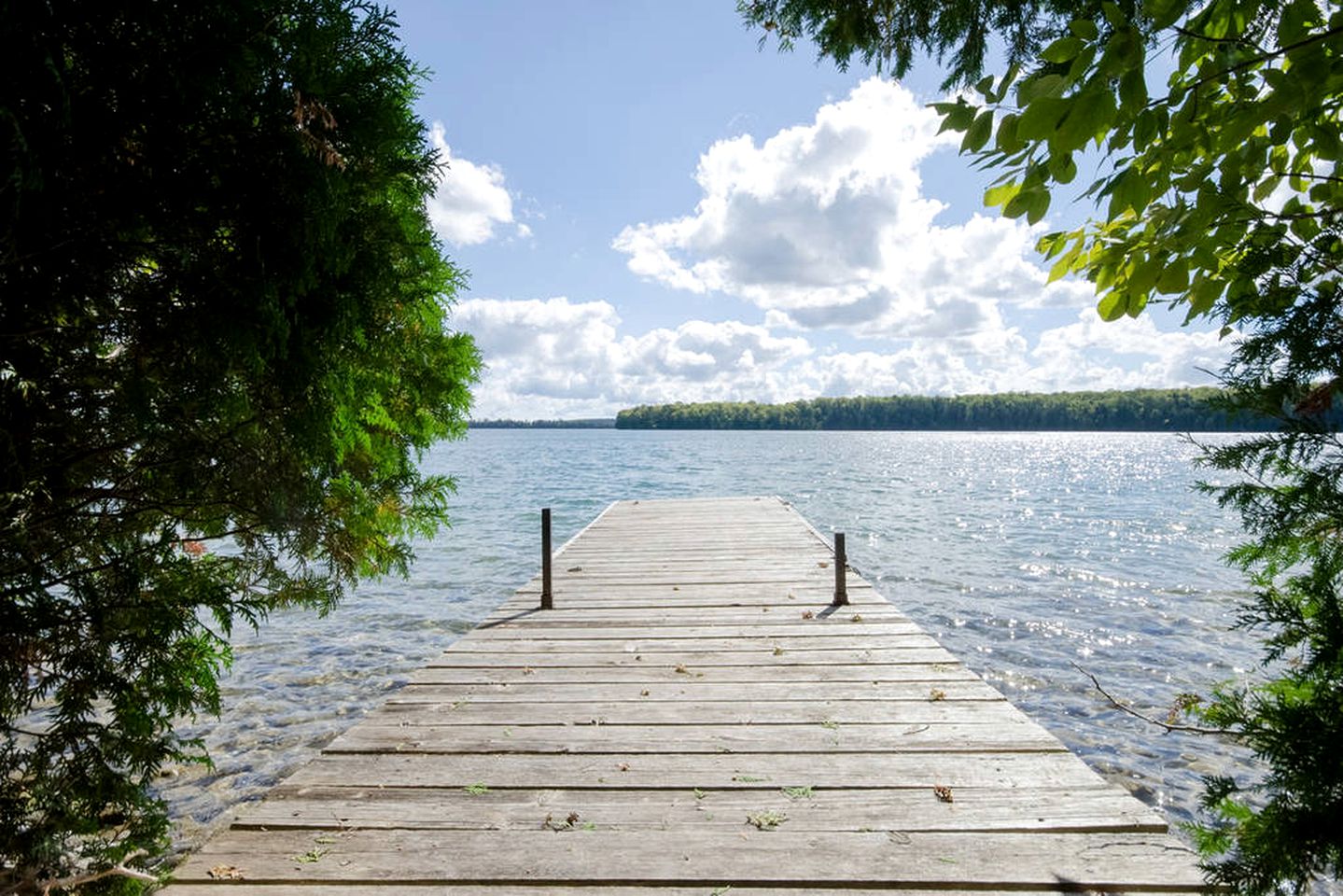 Cabin Getaway on Lake Manitou, Ontario