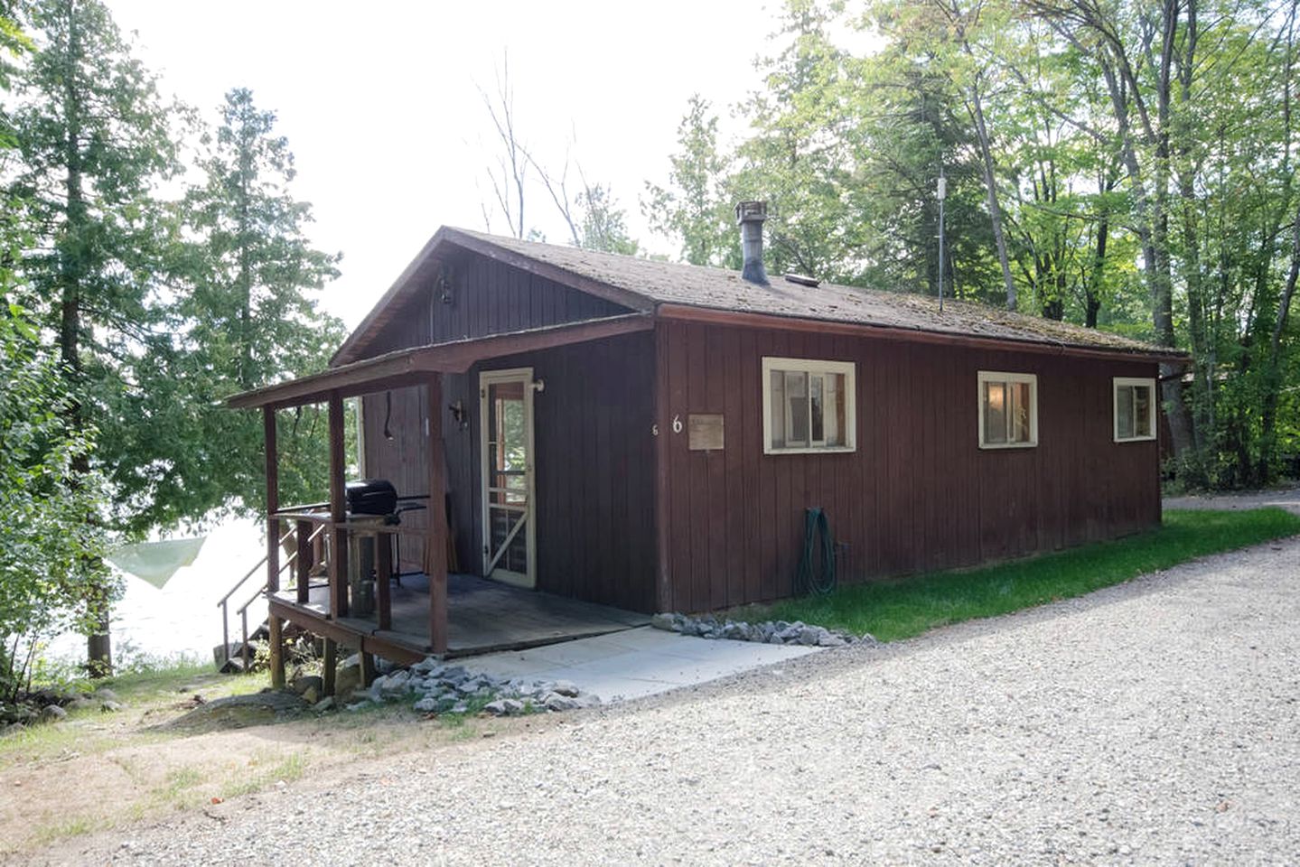 Cabin Getaway on Lake Manitou, Ontario