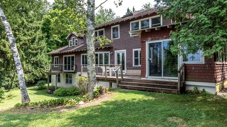 Cottages (United States of America, Charlotte, Vermont)