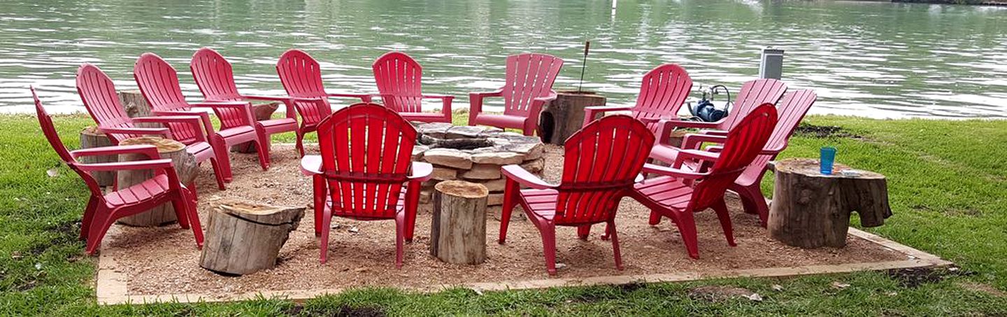 Rustic Waterfront Cottage Rental on the Guadalupe River in Texas