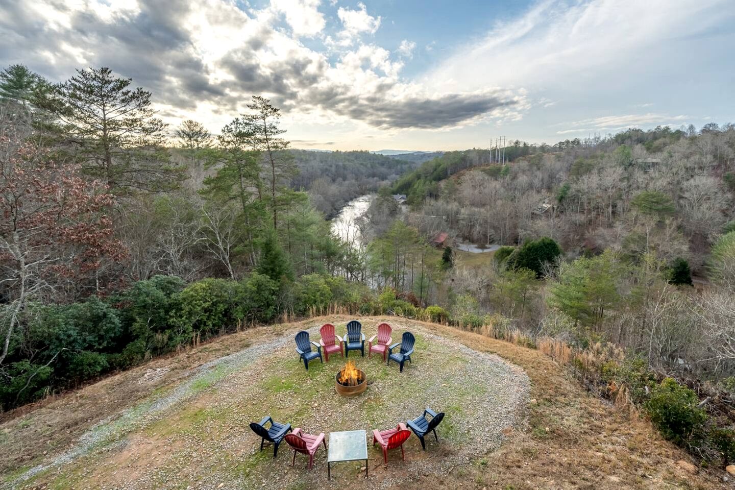 Fantastic Glamping Tiny Home Rental on The Toccoa River in Blue Ridge, Georgia
