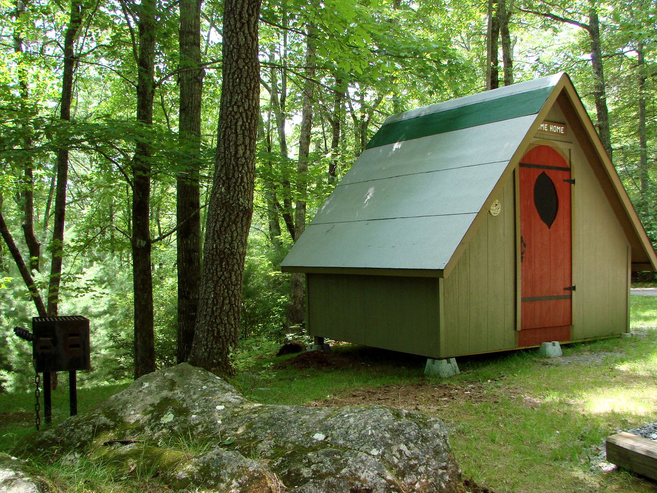 Ash Grove Cabins & Camping, Cabins 34054, Brevard, United States of