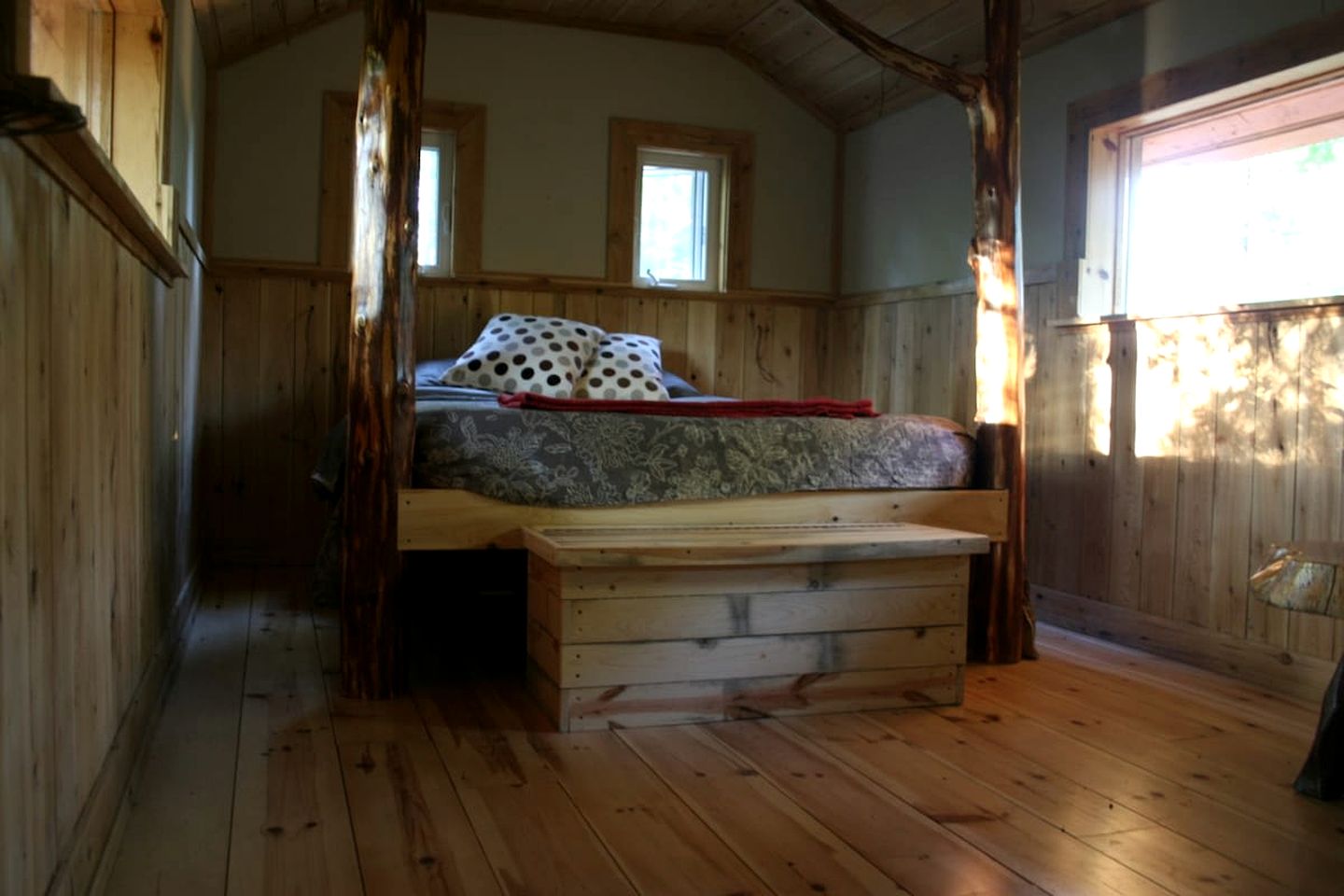 Rustic Camping Cabin on 200 Acres of Protected Forest in Harrington, Quebec