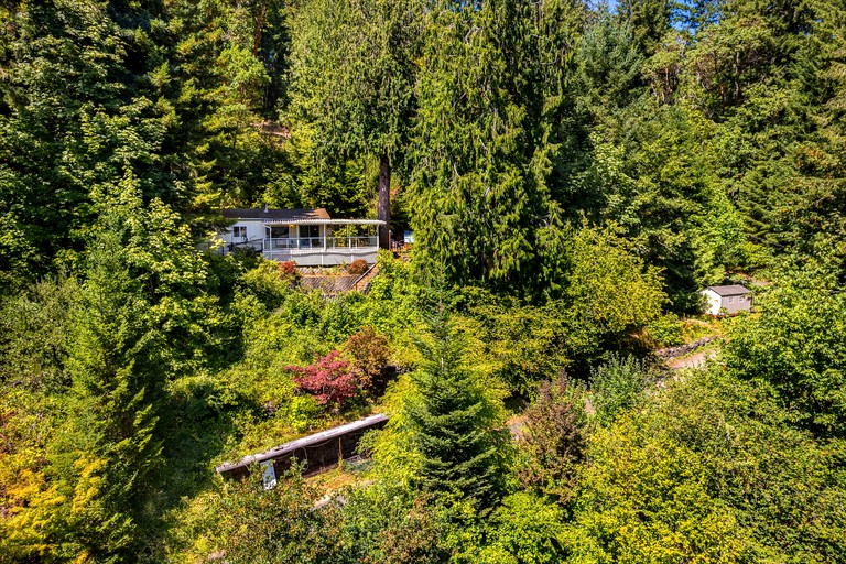 Cottages (United States of America, Belfair, Washington)