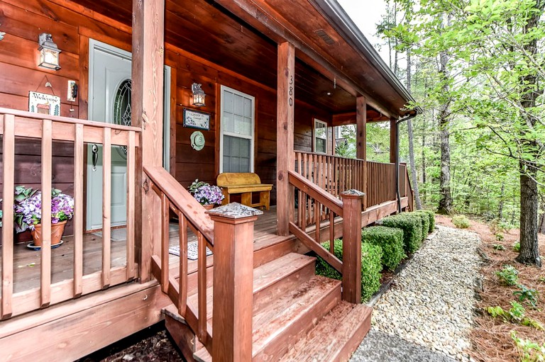 Secluded Cabin Retreat in Townsend, Tennessee