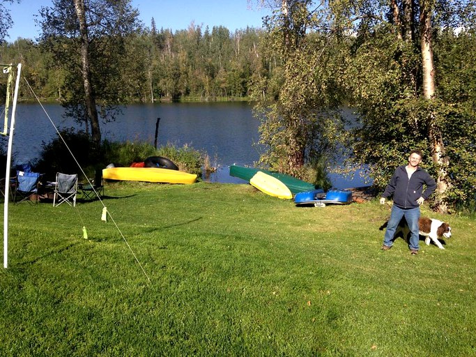 Canoe Lake Chalet, Vacation Rentals 51521, Palmer, United States of America Glamping Hub