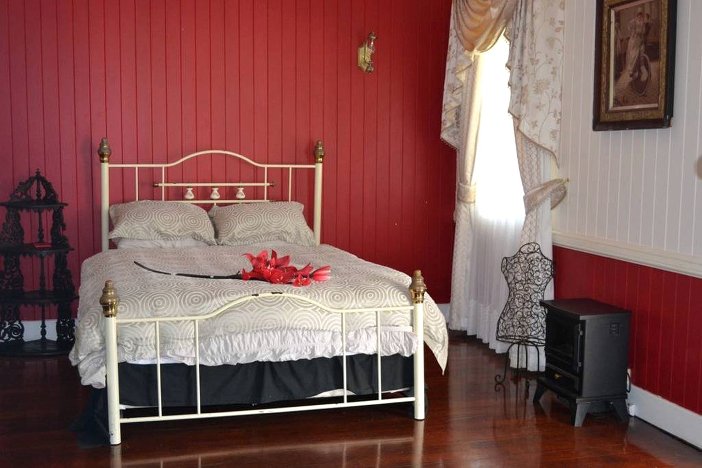 Charming Cabin with Swimming Holes near Lamington National Park, Queensland