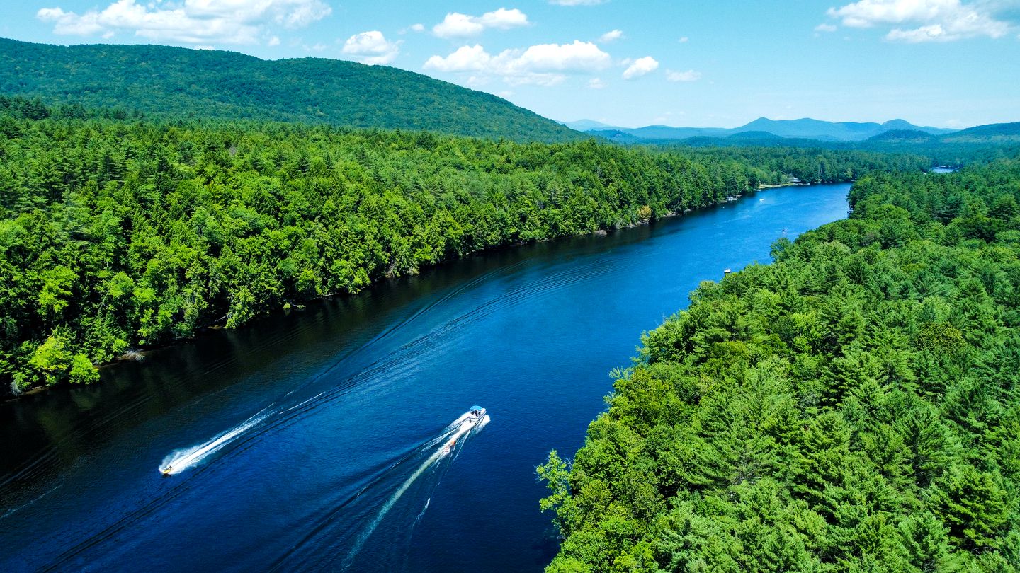 Large Safari Tent on the Hudson River, Perfect for a Family Glamping Getaway
