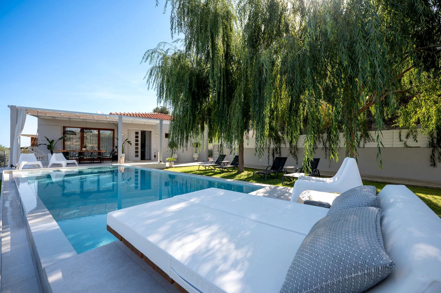 Serene Secluded Villa with Swimming Pool in Rethymno, Crete