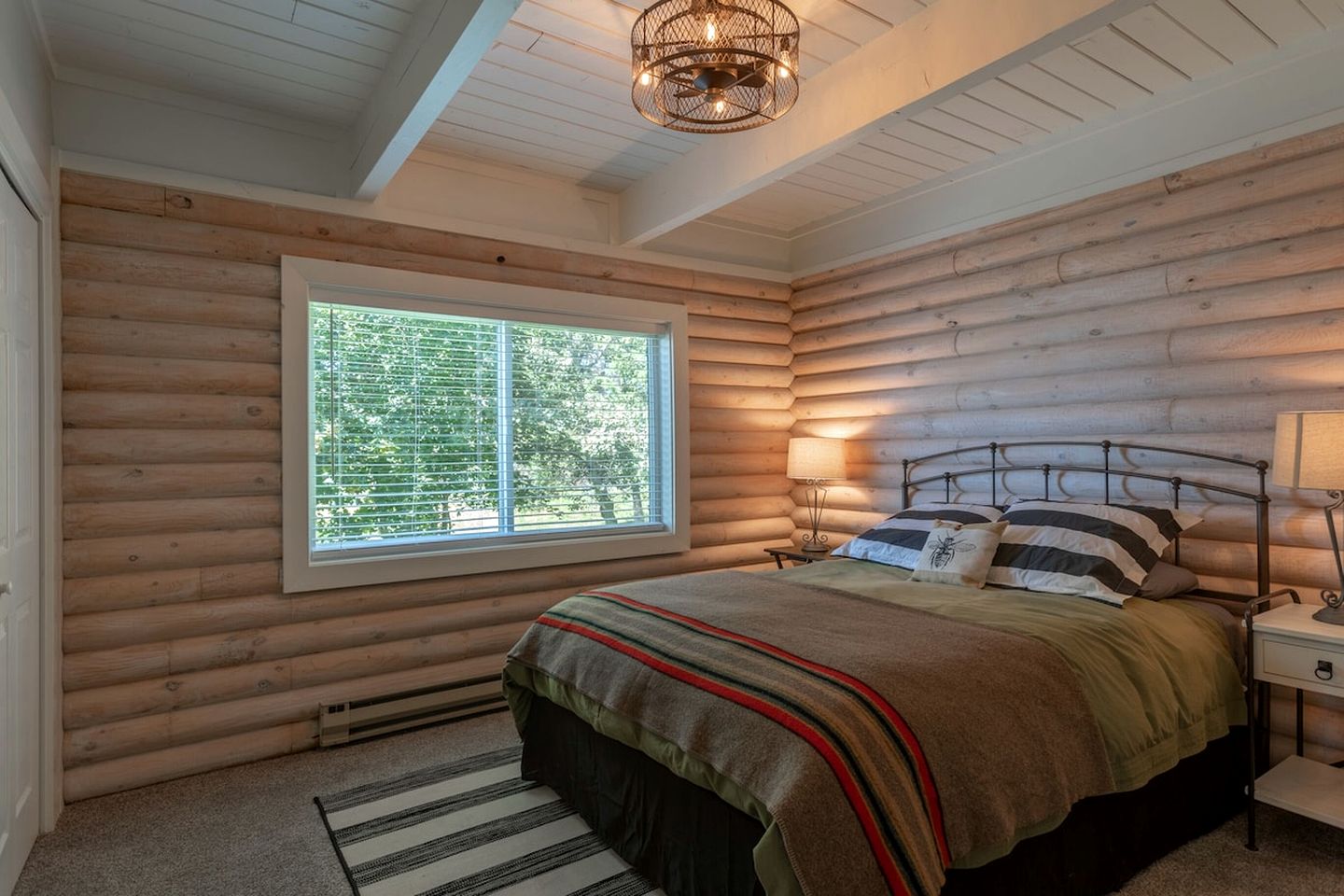 Spacious Mountain-View Retreat with Deck Slide & Jacuzzi near Outdoor Trails in Lincoln, Wyoming