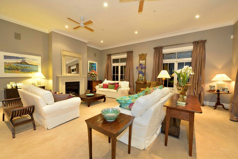 Villas (Havelock North, North Island, New Zealand)