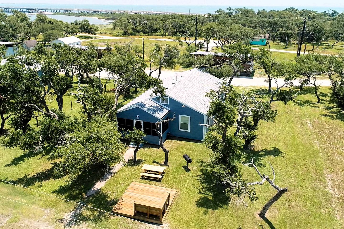Charming Luminous Beach House in Rockport, Texas