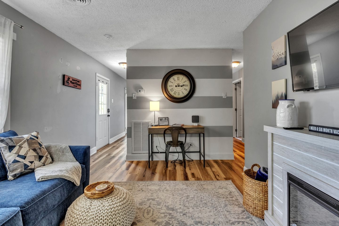 Pet-Friendly Cabin with Foosball Table Ideal for Small Families in Sevierville, Tennessee