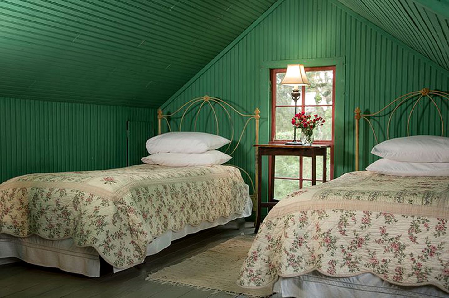 Captivating Cabin with Vintage Decor on Working Ranch and B&B near Houston, Texas