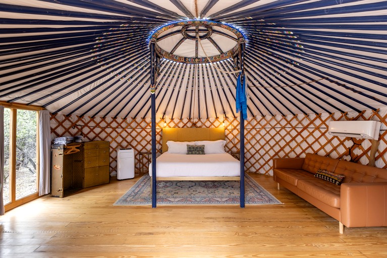 Yurts (United States of America, Wimberley, Texas)