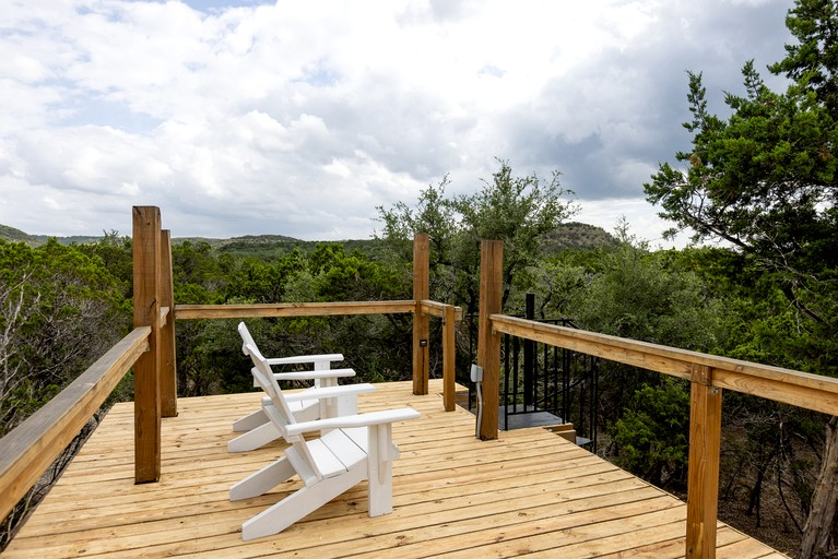 Yurts (United States of America, Wimberley, Texas)