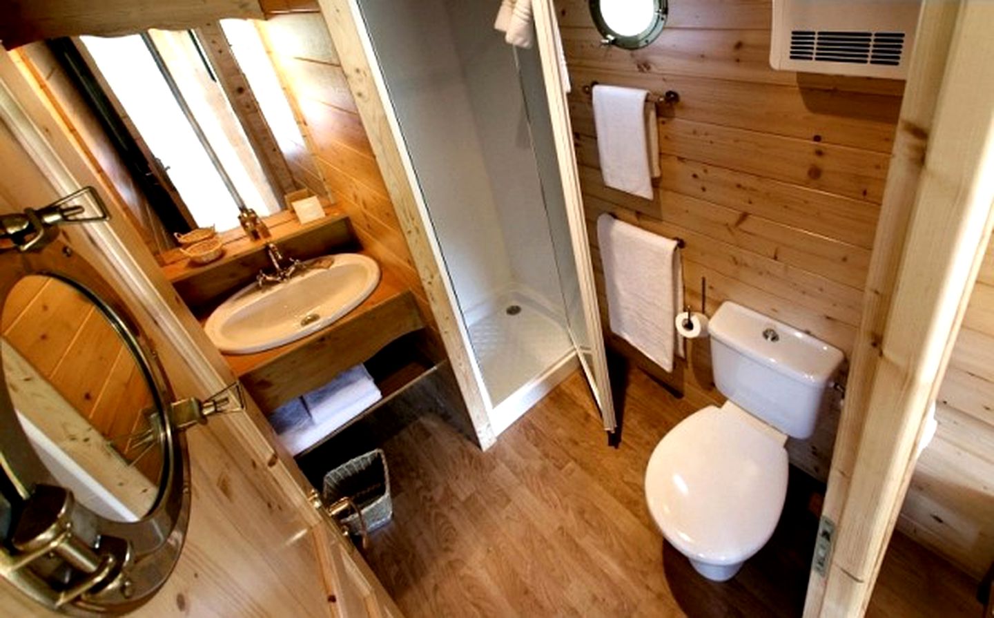 Caravans on Family-Friendly Campsite in Limousin, France