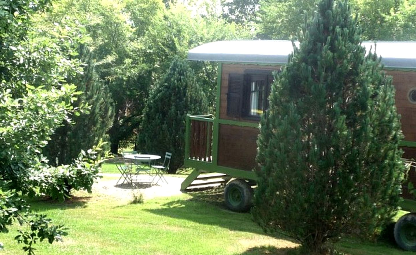 Caravans on Family-Friendly Campsite in Limousin, France