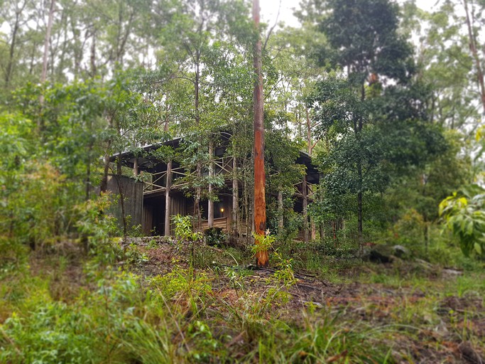 Log Cabins (Main Creek, New South Wales, Australia)