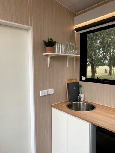 Tiny Houses (Australia, Cardigan, Victoria)