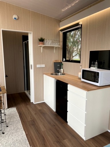 Tiny Houses (Australia, Cardigan, Victoria)