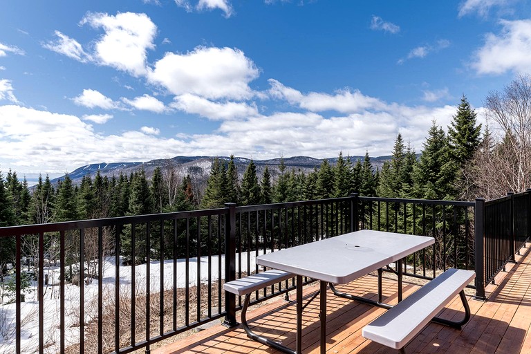 Vacation Rentals (Canada, Petite-Rivière-Saint-François, Quebec)