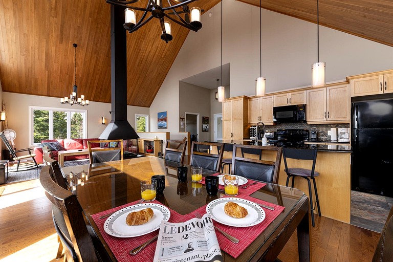 Vacation Rentals (Canada, Petite-Rivière-Saint-François, Quebec)