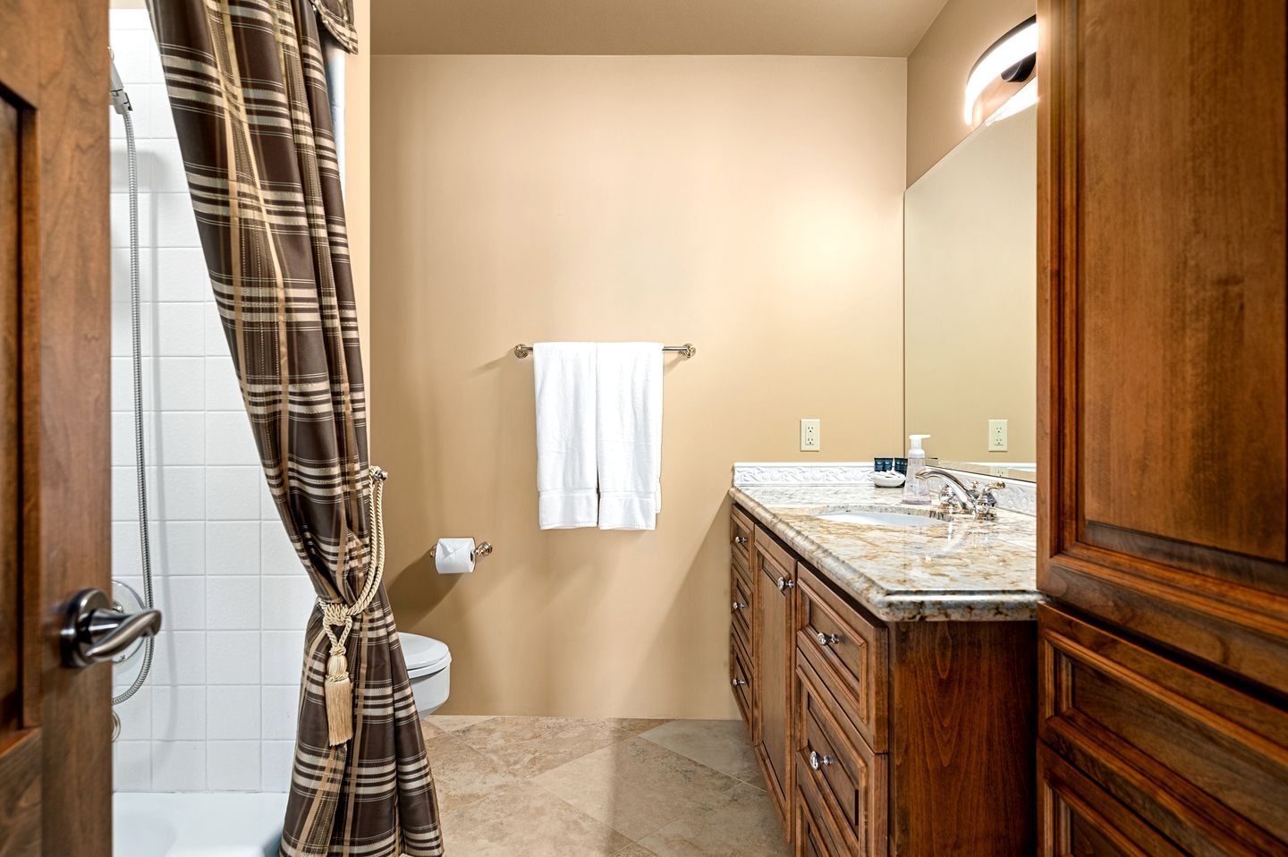 Carefree Crest: Jaw Dropping Views in Scottsdale, AZ