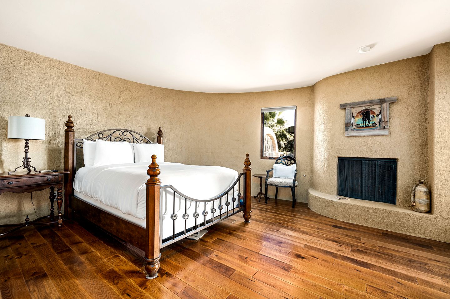 Carefree Crest: Jaw Dropping Views in Scottsdale, AZ