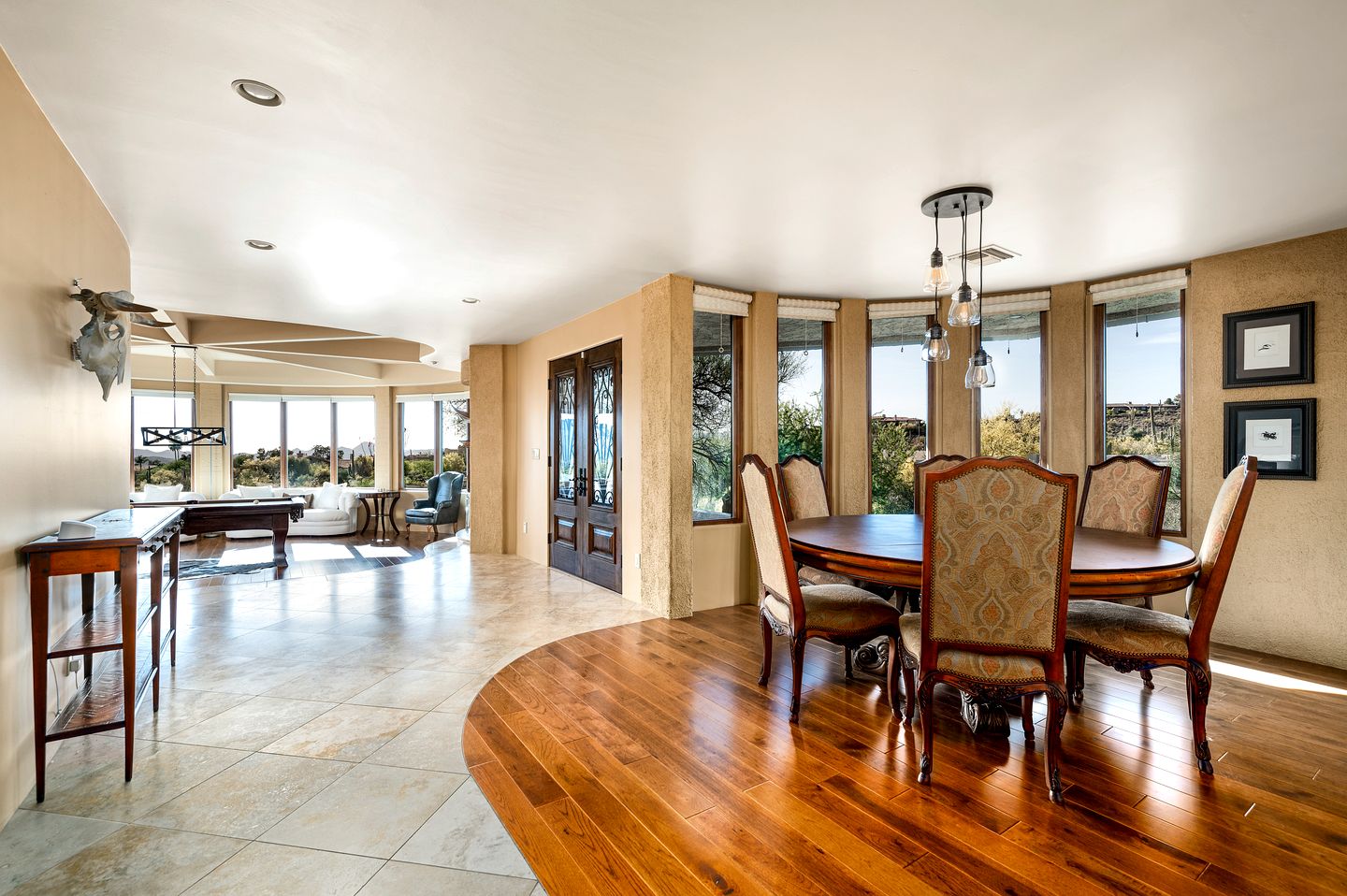 Carefree Crest: Jaw Dropping Views in Scottsdale, AZ