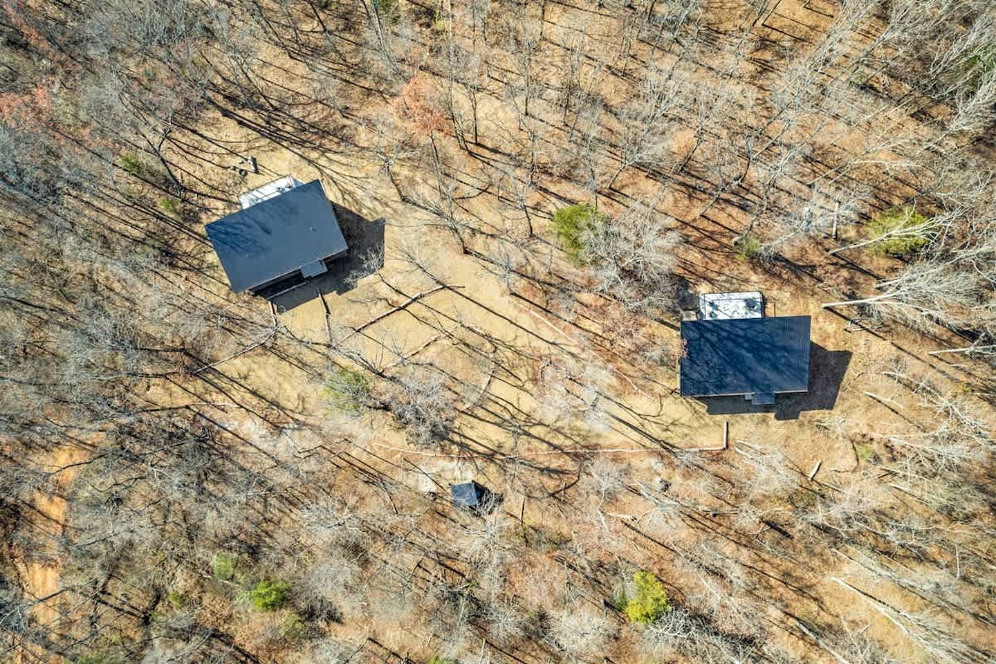 Secluded Riverfront Cabin with Scenic Bluffs near Fayetteville, Arkansas