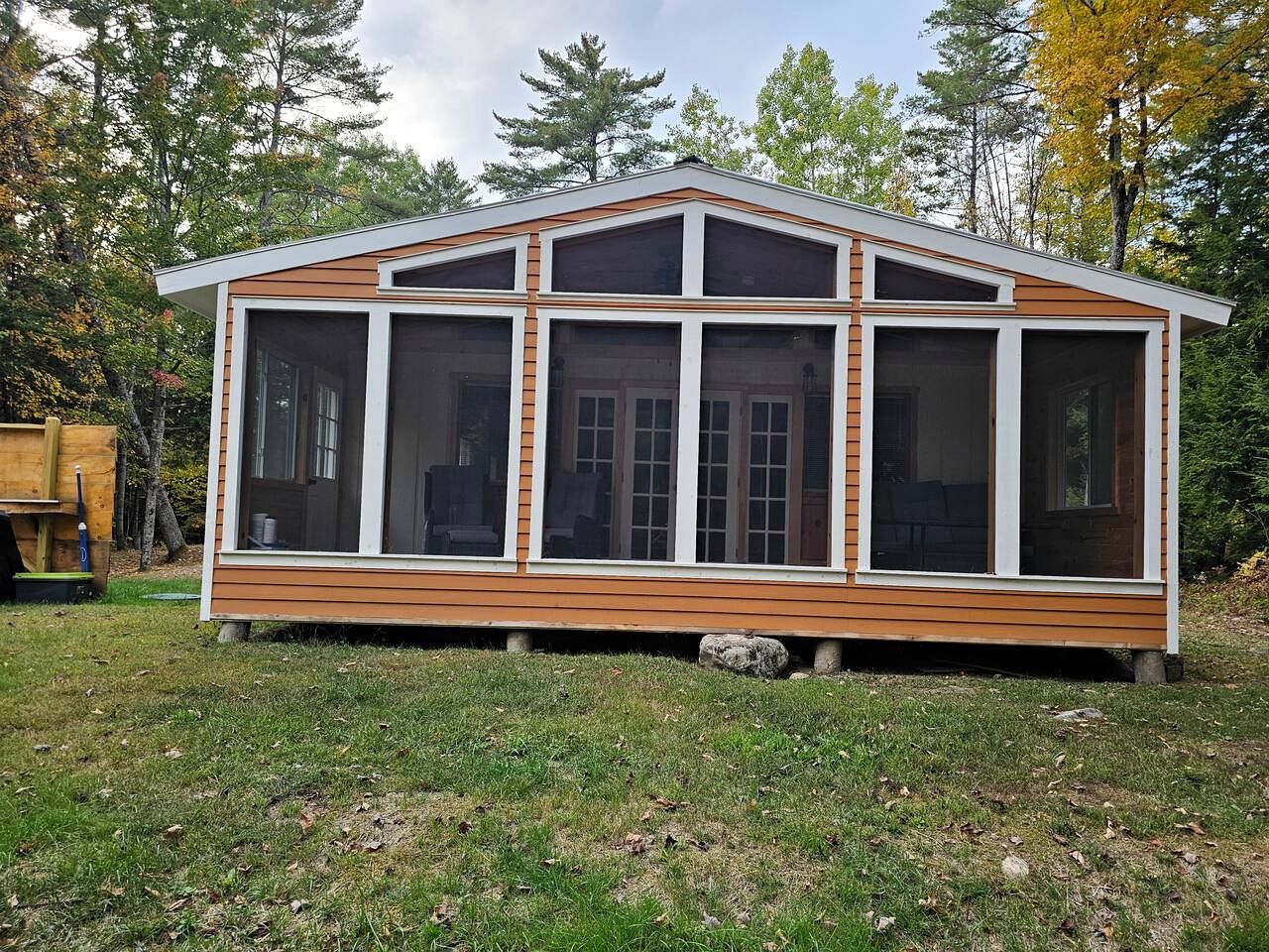 Beautiful Cozy Cabin with Hot Tub and Fire Pit near Haverhill, New Hampshire