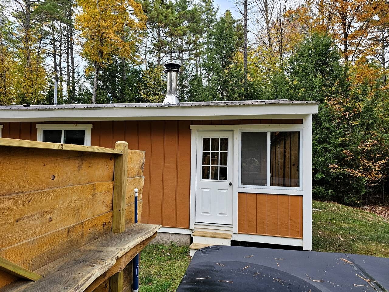 Beautiful Cozy Cabin with Hot Tub and Fire Pit near Haverhill, New Hampshire