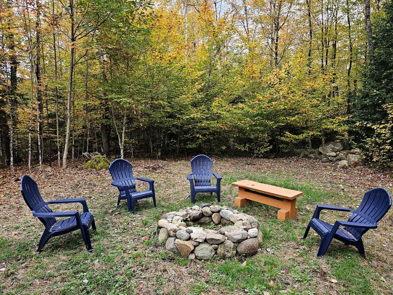 Beautiful Cozy Cabin with Hot Tub and Fire Pit near Haverhill, New Hampshire