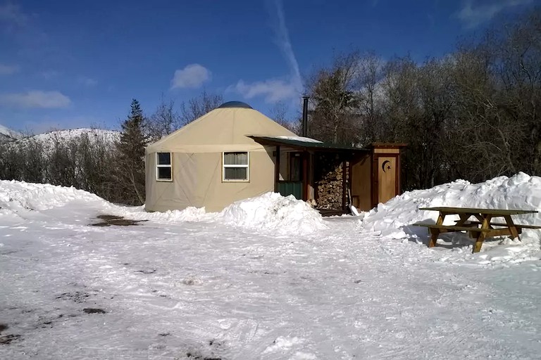 Yurts (Pocatello, Idaho, United States)