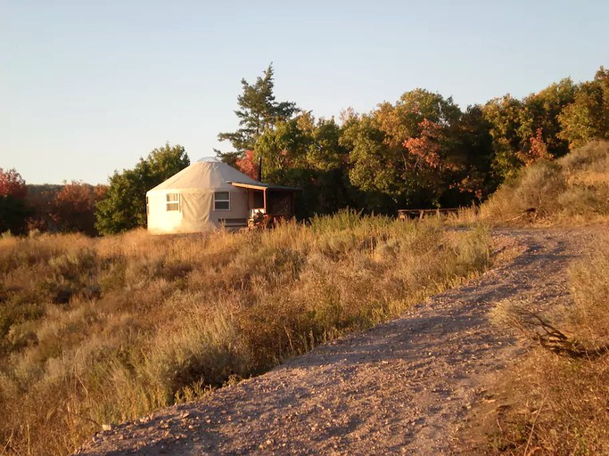 Yurts (Pocatello, Idaho, United States)