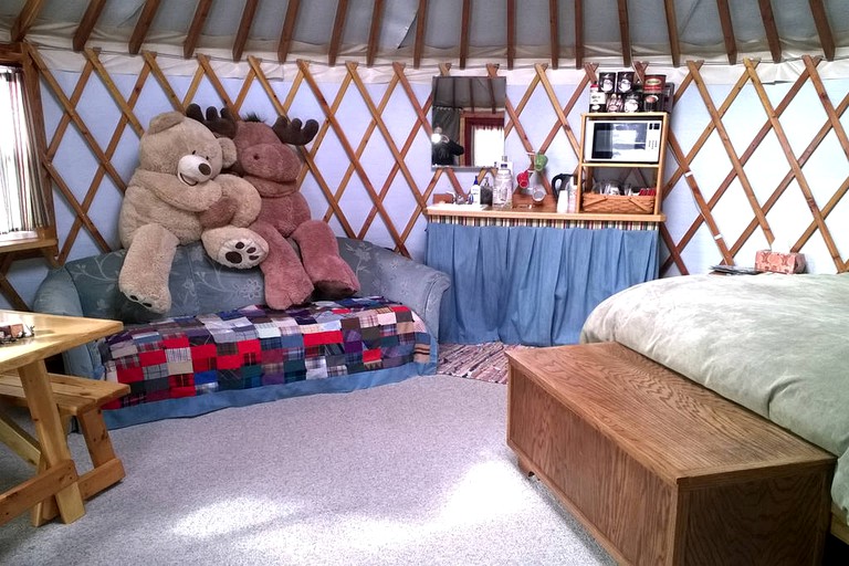 Yurts (Pocatello, Idaho, United States)