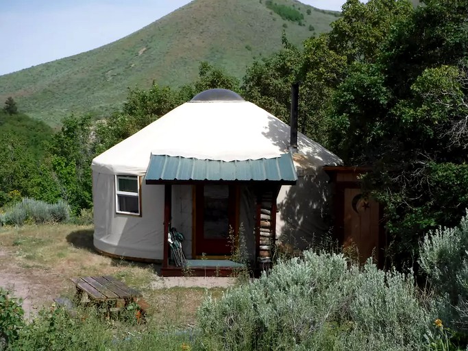 Yurts (Pocatello, Idaho, United States)