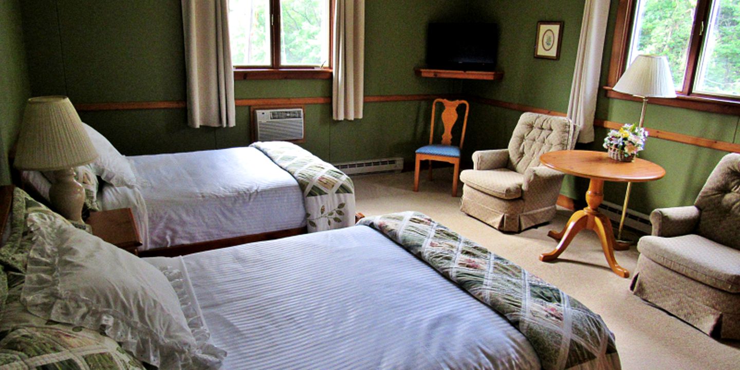 Carlson's Lodge, Nature Lodges 35129, Twin Mountain, United States of