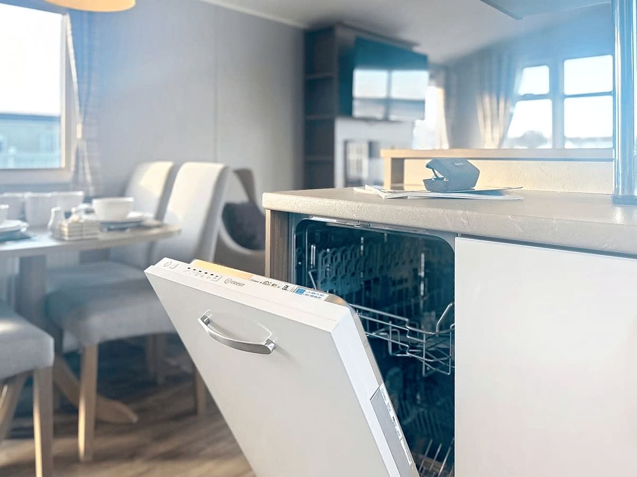 Peaceful Beachside Holiday Home with On-Site Activities, Parking & Modern Comfort in Scotland, United Kingdom