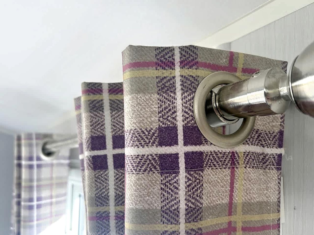 Peaceful Beachside Holiday Home with On-Site Activities, Parking & Modern Comfort in Scotland, United Kingdom