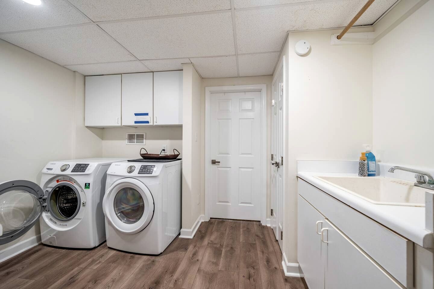 Off-Grid Cottage with Foosball and Great Vistas in Chapel Hill, North Carolina