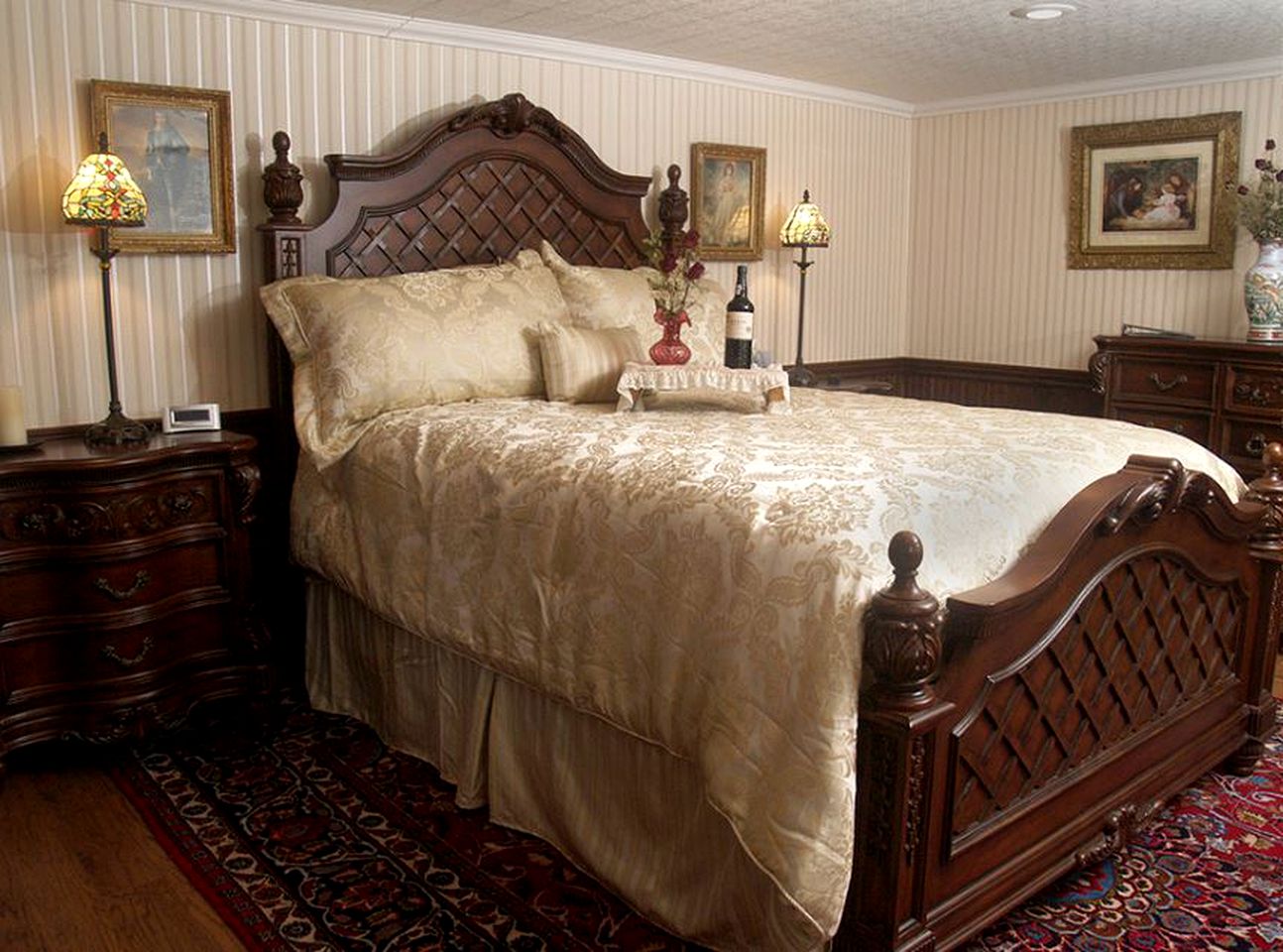 Nature Lodges (Russell, Pennsylvania, United States)