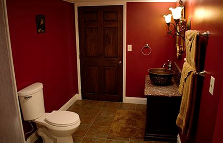 Vacation Rentals (Russell, Pennsylvania, United States)
