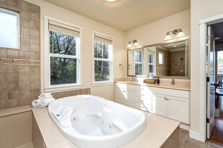 Villas (United States of America, Groveland, California)